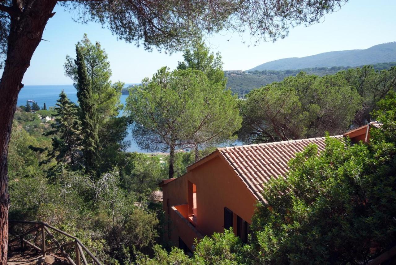 Residence Sud Est Porto Azzurro Dış mekan fotoğraf