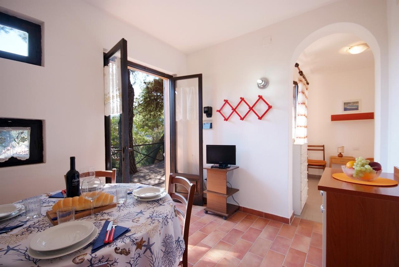 Residence Sud Est Porto Azzurro Dış mekan fotoğraf