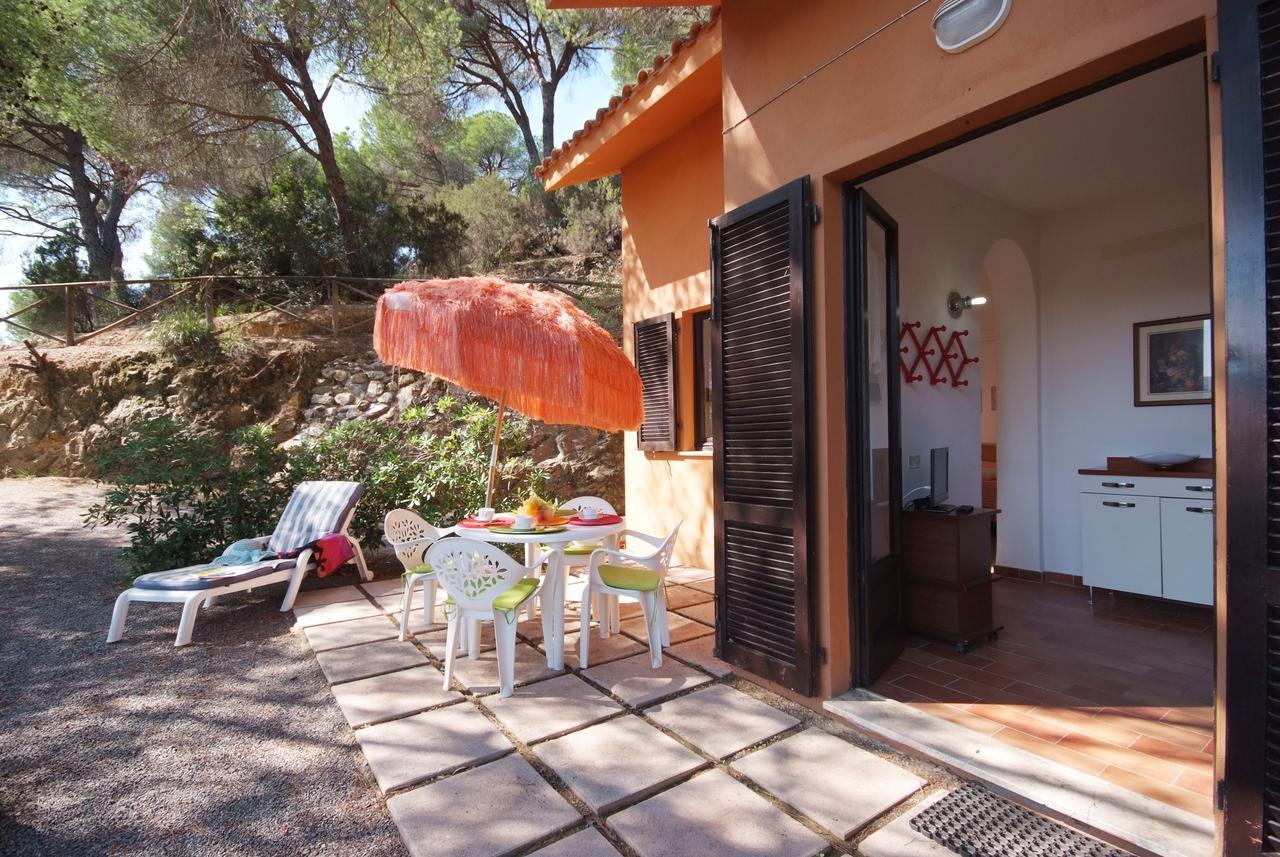 Residence Sud Est Porto Azzurro Dış mekan fotoğraf