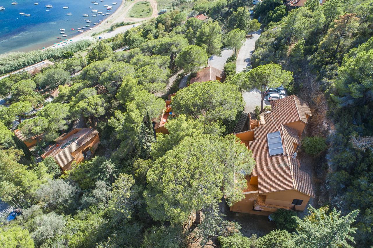 Residence Sud Est Porto Azzurro Dış mekan fotoğraf