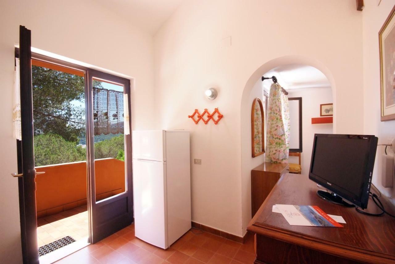 Residence Sud Est Porto Azzurro Dış mekan fotoğraf