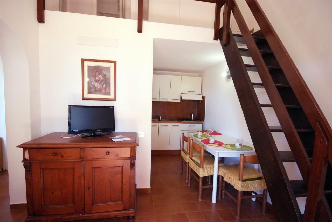Residence Sud Est Porto Azzurro Dış mekan fotoğraf